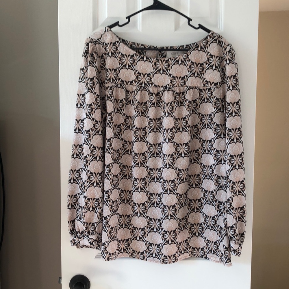 Loft XLarge black white & cream blouse